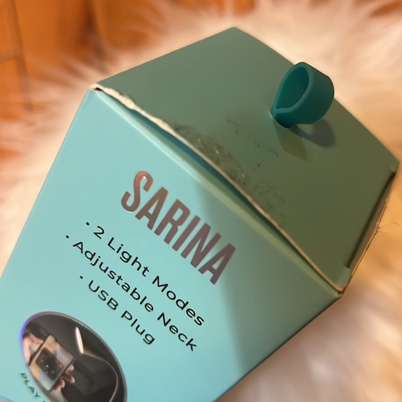 😃Sarina USB Powered Flexible Lamp with Built in Speaker & Led Lamp - Picture 10 of 10